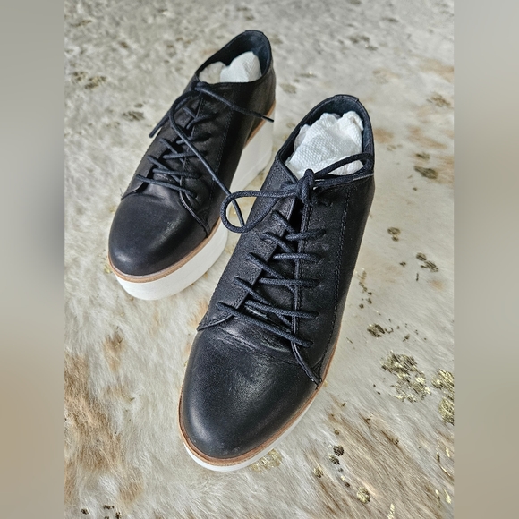 Steve Madden Platform Sneakers - Picture 2 of 7